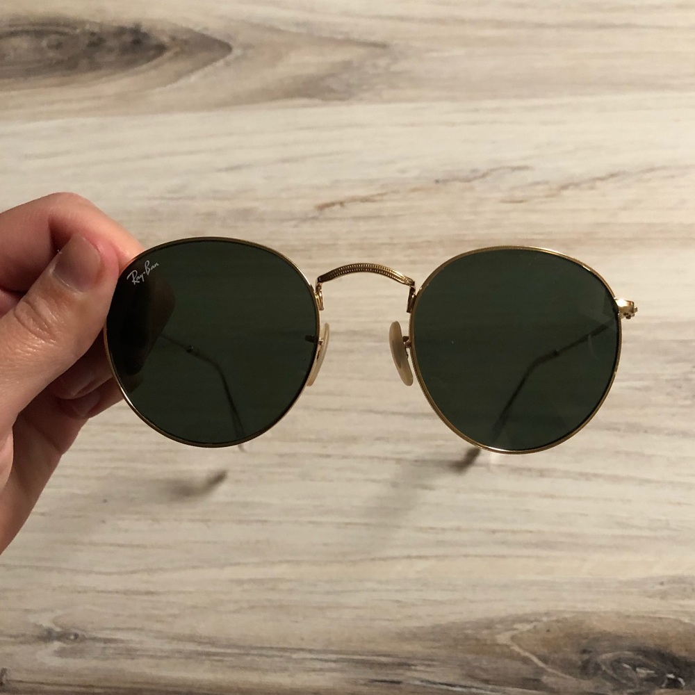 Round Ray-ban sunglasses